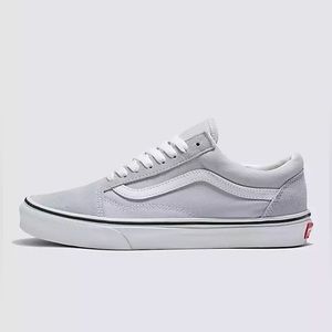 Vans Old Skool Shoe in Grey Dawn/True White
